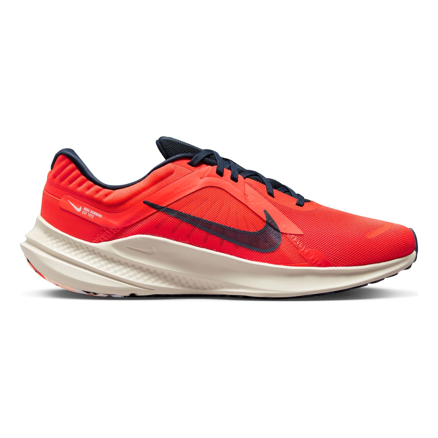 Nike Quest 5 Zapatilla neutral Hombres - rojo, azul oscuro
