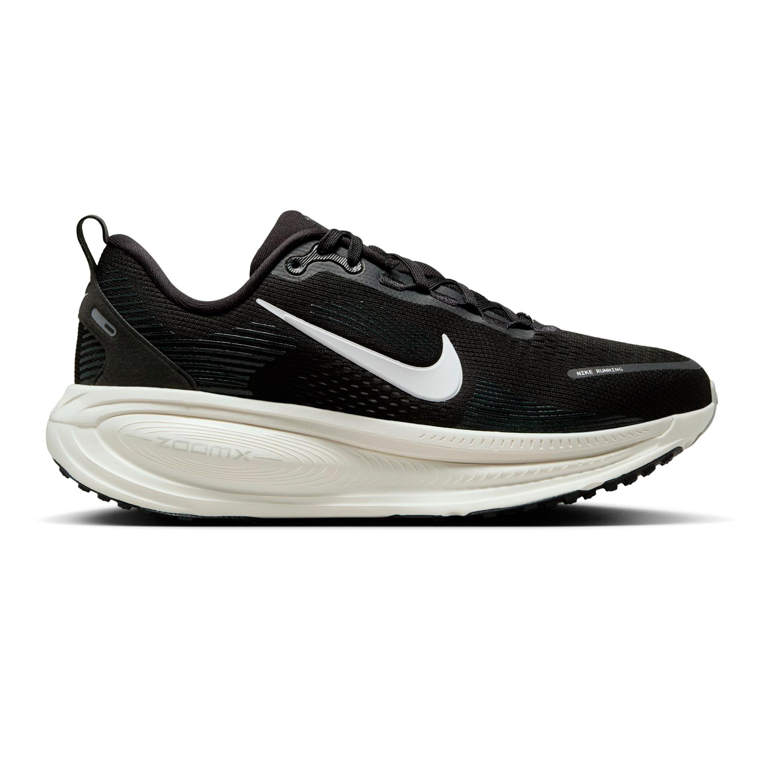 Nike Vomero 18 Zapatilla neutral - negro, blanco