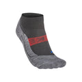 RU4 Endurance Cool Short Calcetines para correr Hombres-caqui, gris