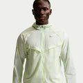 Stride Chaqueta para correr Hombres - amarillo, plateado