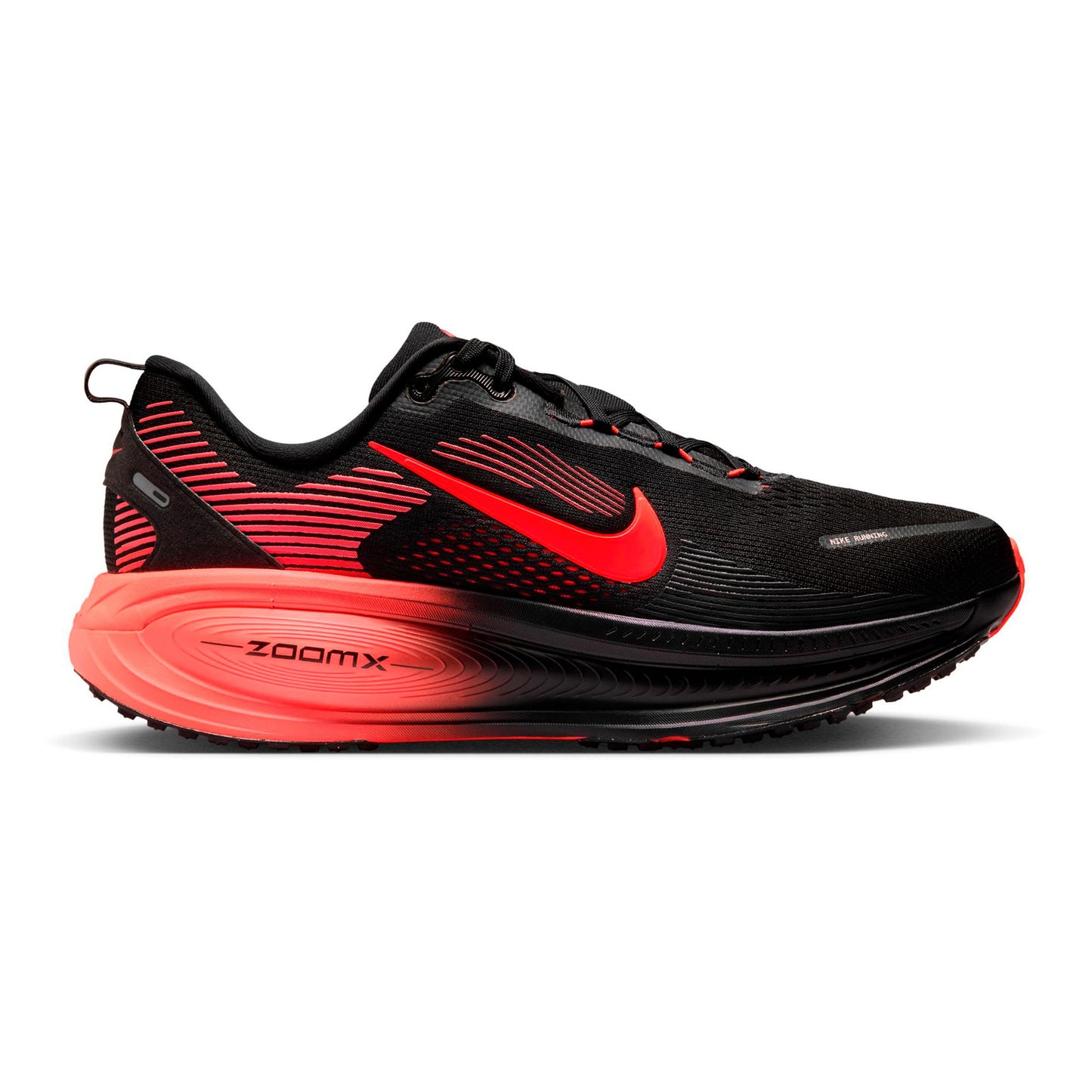 Nike Vomero 18 Zapatilla neutral - negro, naranja