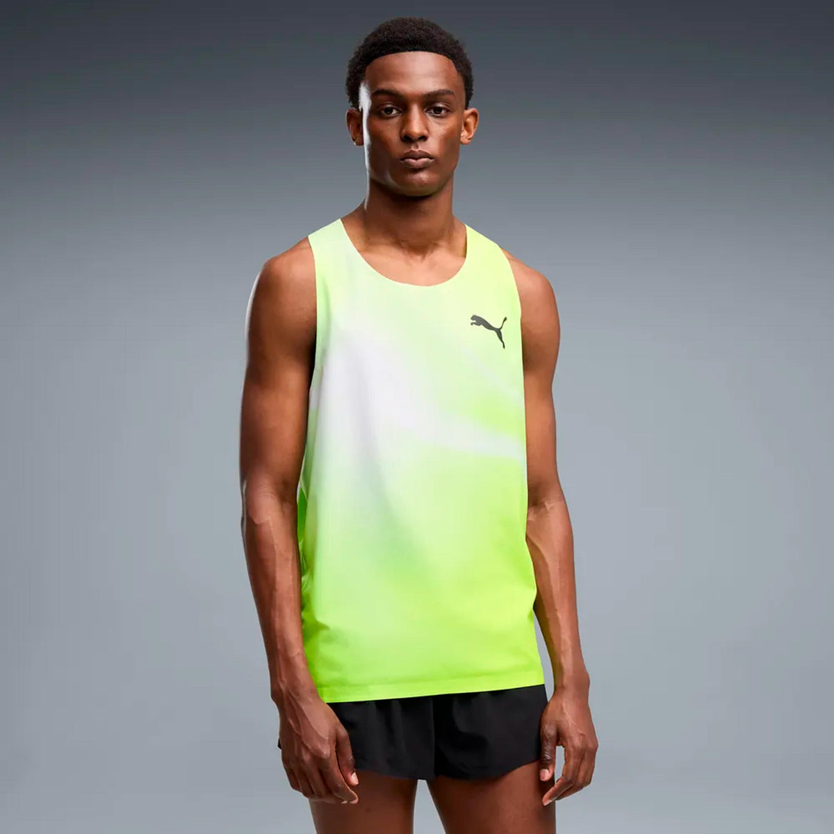Puma Lightspeed Ultraweave Graphic  Camiseta de running Hombres - lima