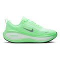 Vomero Plus Zapatilla neutral Mujeres - verde, plateado