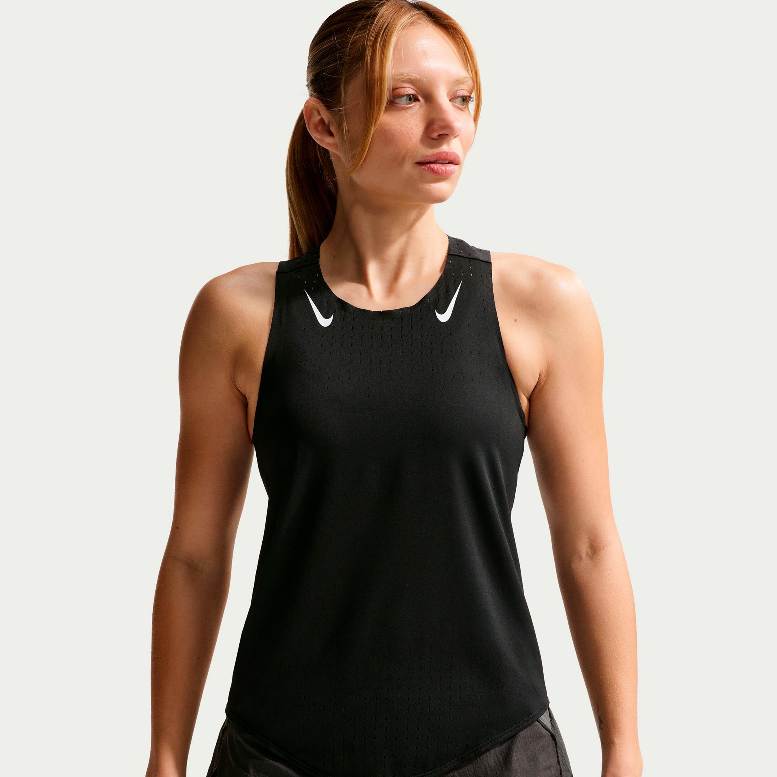 Nike AeroSwift Camiseta de running Mujeres - negro, blanco
