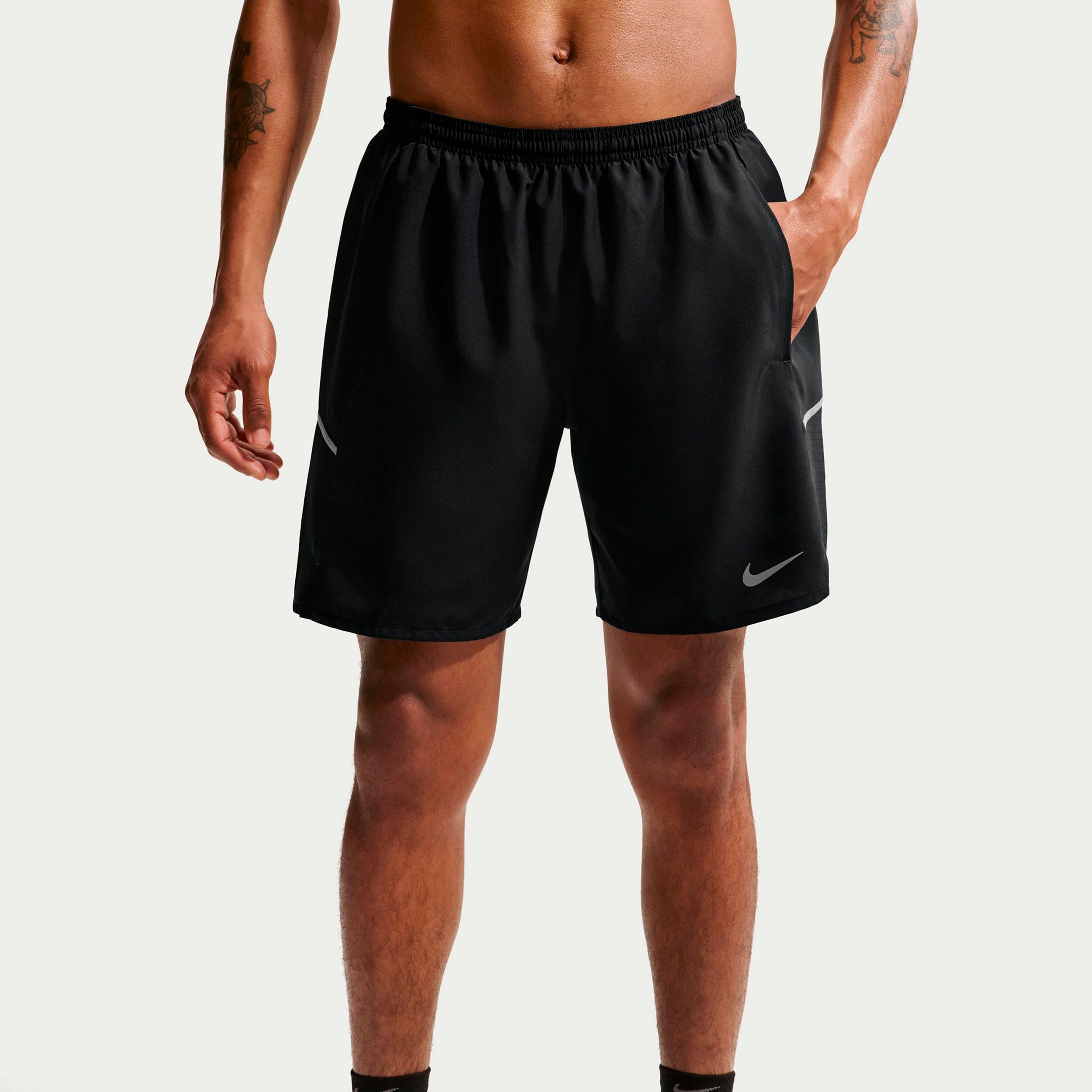 Nike Miler 7in  Pantalones cortos Hombres - negro, plateado