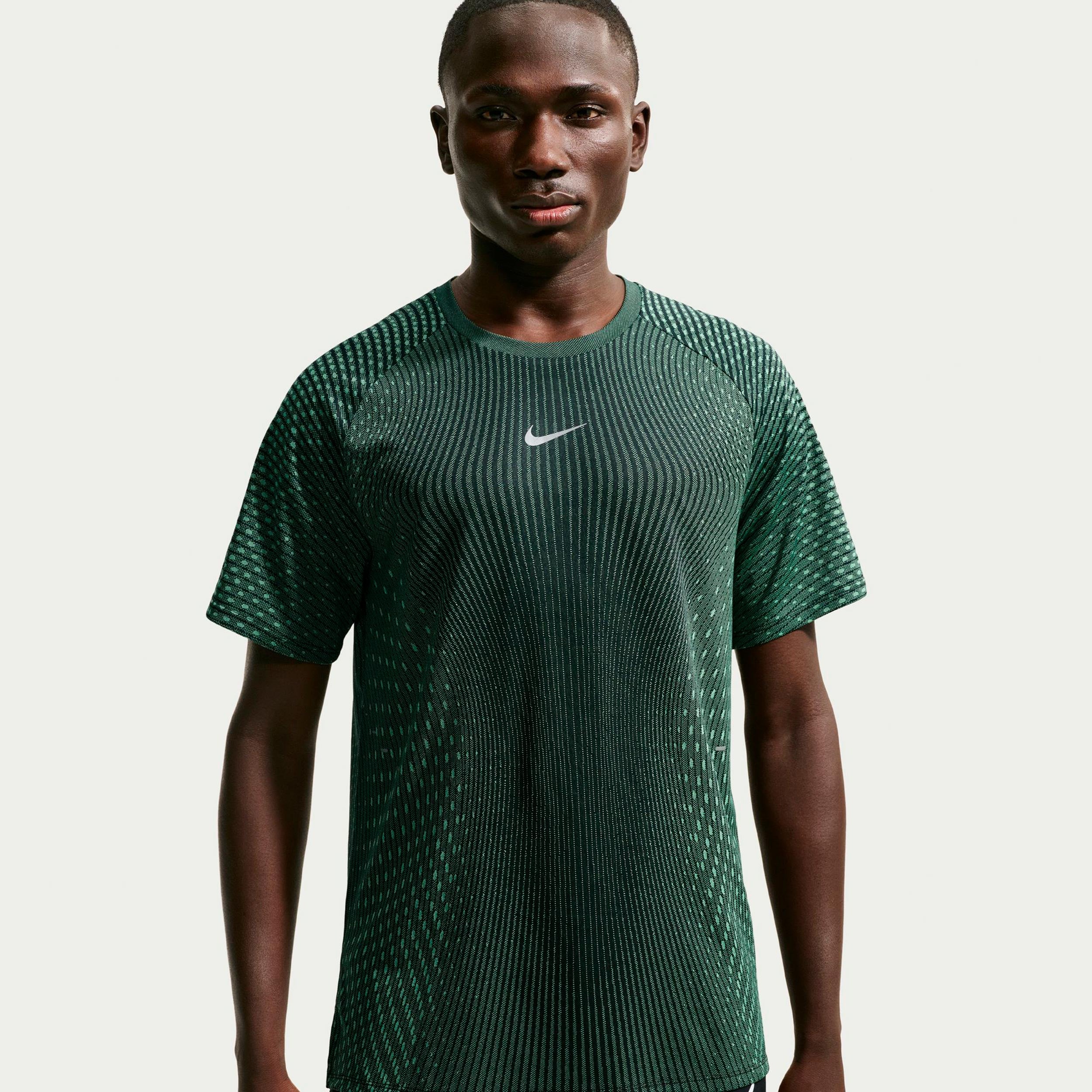 Nike Stride  Camiseta de running Hombres - oliva, negro