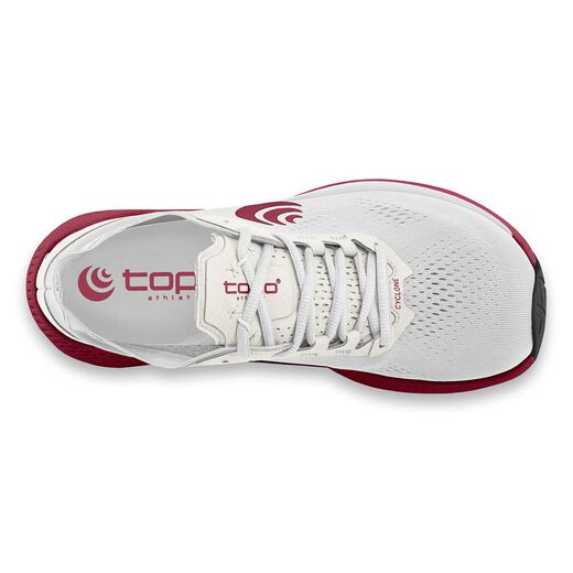 TOPO ATHLETIC