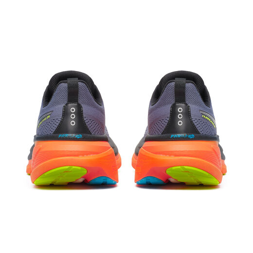Saucony